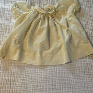 🌼 Vintage 1970s Baby Dress – Pale Yellow Embroidered 🌼